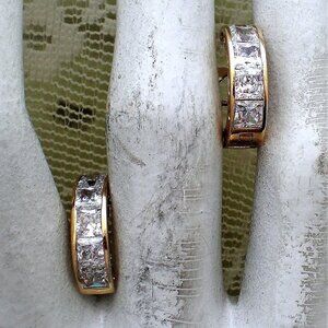 Vintage Solid 14K Yellow Gold 3.9 CT Princess Cut CZ Pierced Huggie Earrings